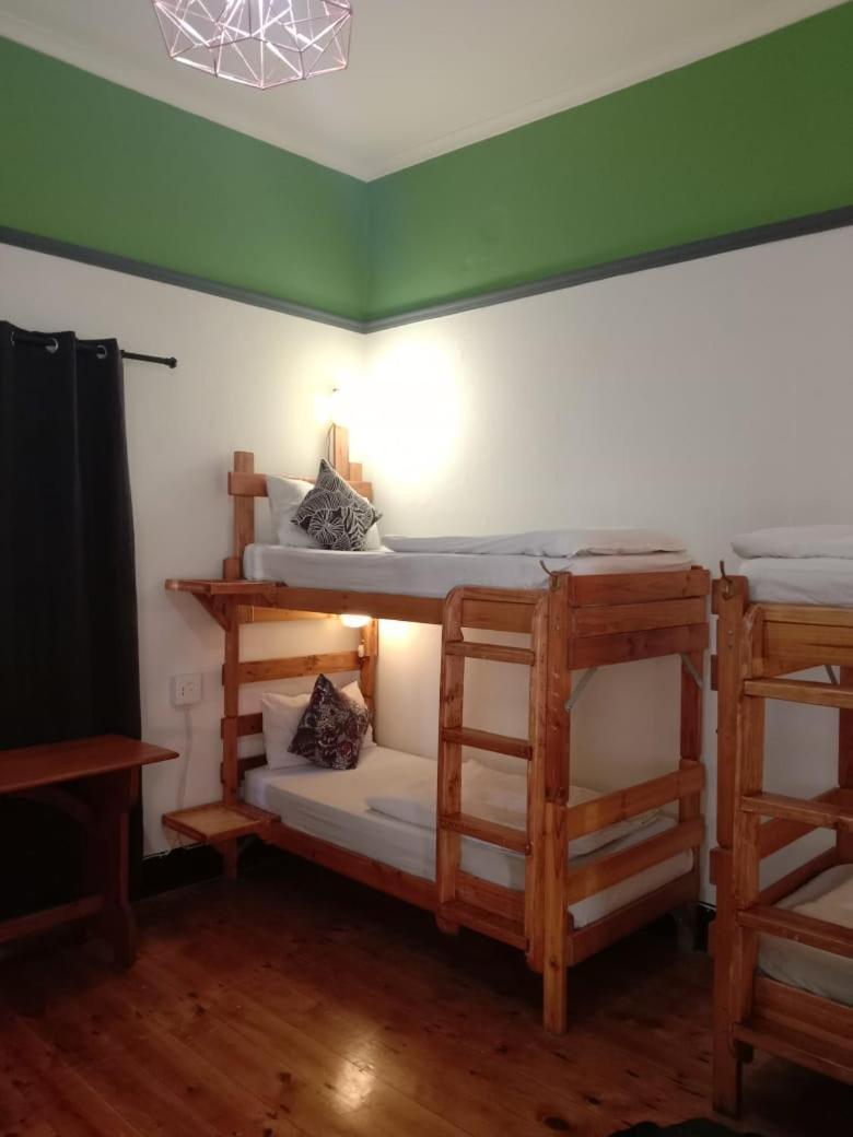 Albergue Zebra Crossing Backpacker Ciudad del Cabo Exterior foto